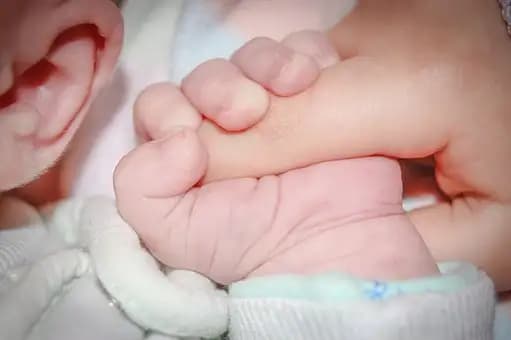 शिशु की देखभाल करते-करते, अपने आप को ना जायें भूल