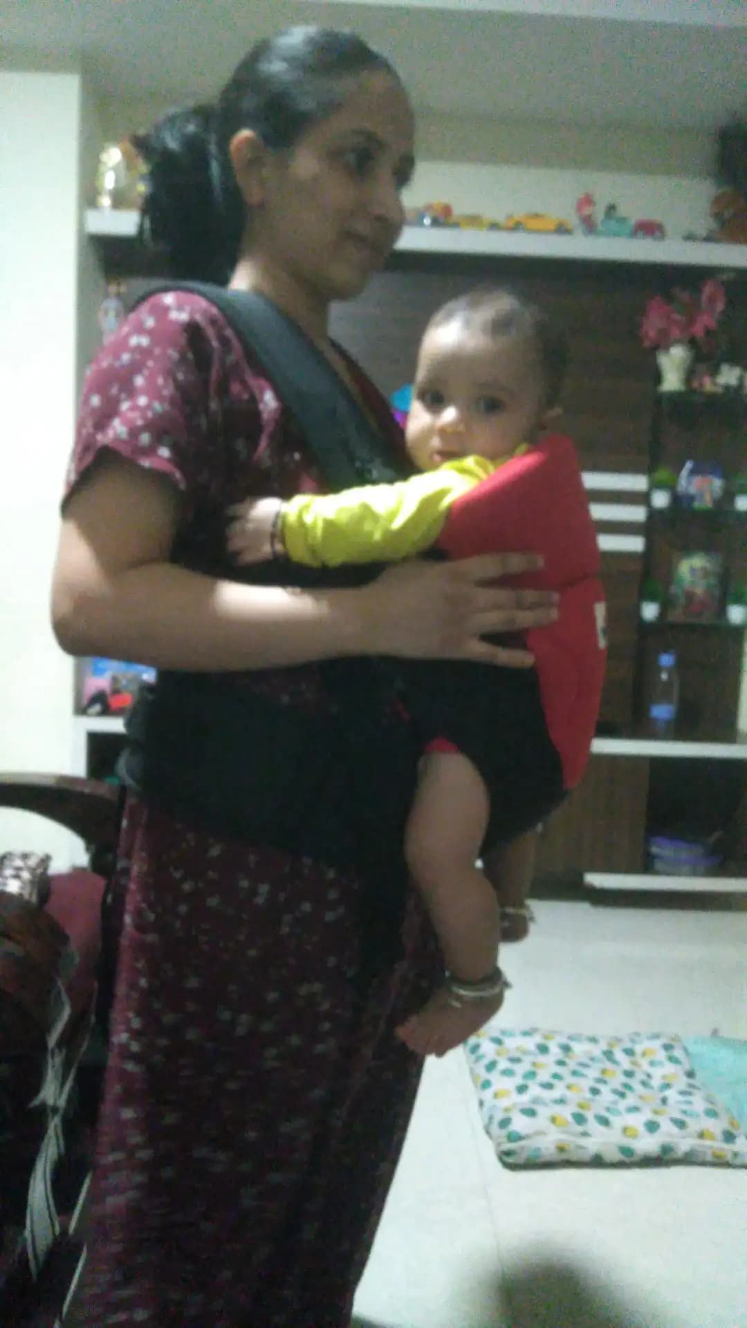 4 in 1 Baby Carrier Bag - Red & Black