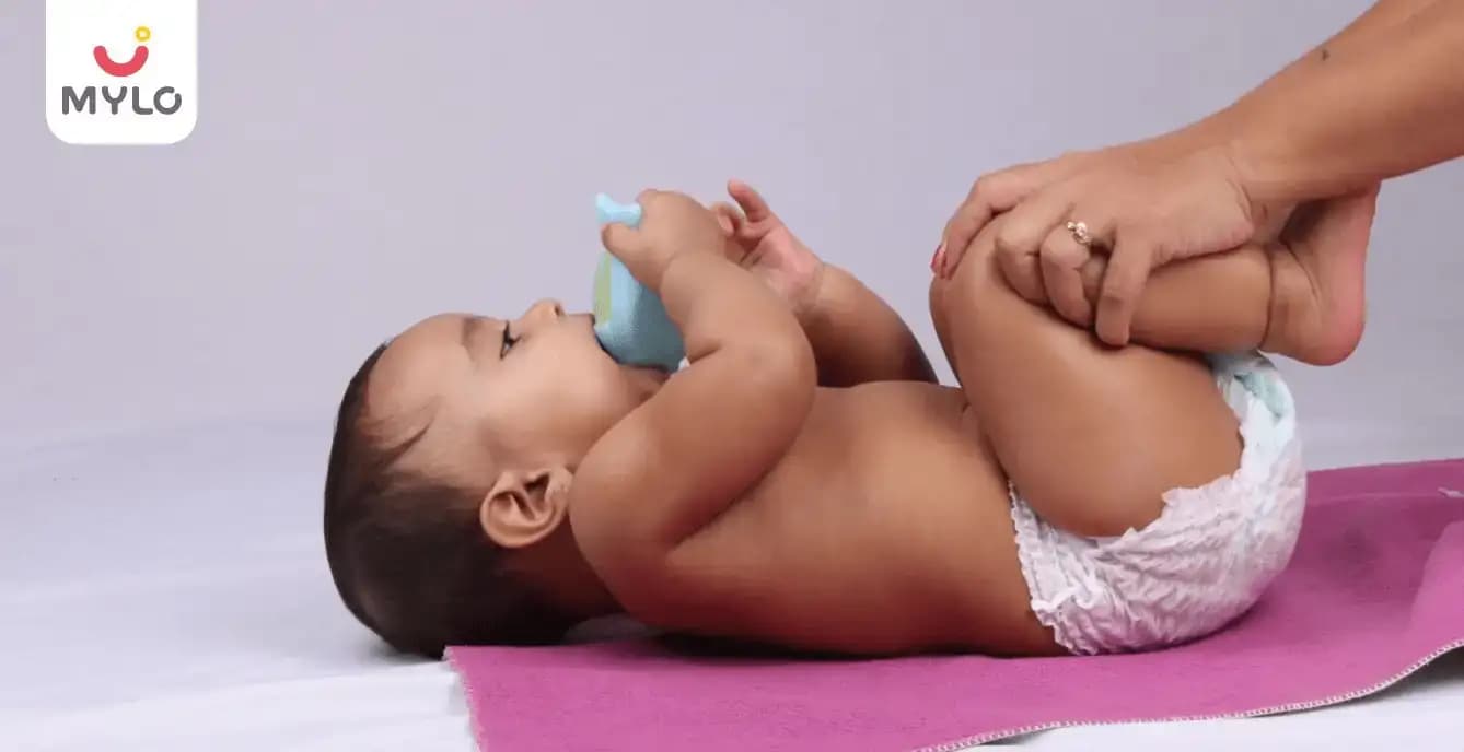 உங்கள் குழந்தையை எப்போது மசாஜ் செய்ய வேண்டும்- குளிக்க வைக்கும் முன்பா அல்லது பின்பா? (When should you massage your baby- before bath or after a bath in Tamil)
