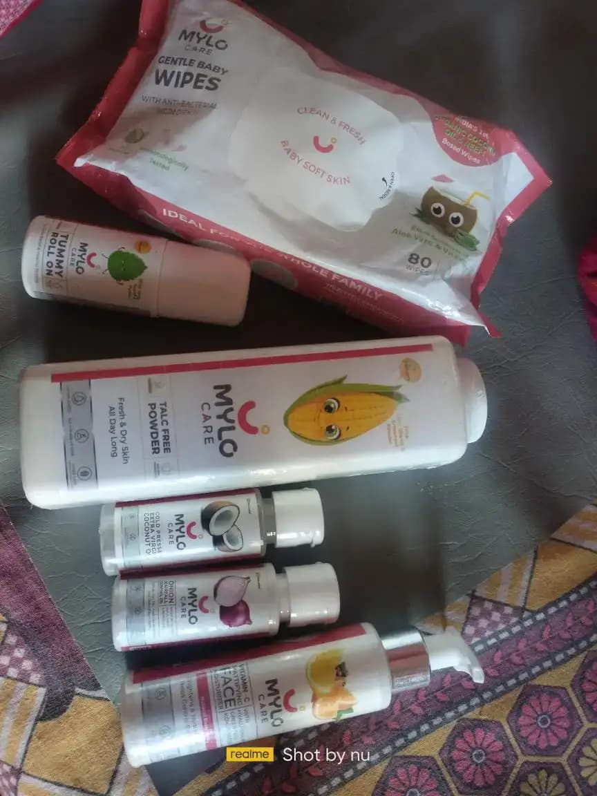 Vitamin C Face Moisturizer (100gm) Mattifying | Nourishes the skin | Non-greasy | Brightens Complexion | Fights Free Radical Damage