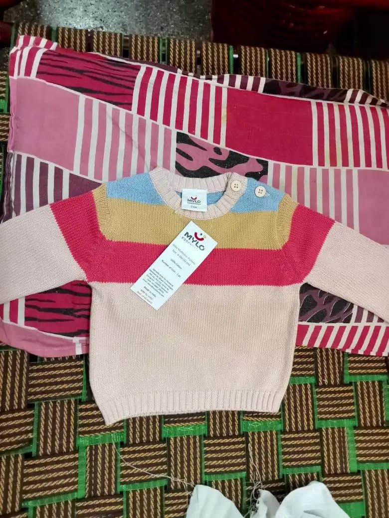 Baby Full Sleeves Jacquard Knit Sweater in 100% Cotton – Red Penguin (6-9 M) 