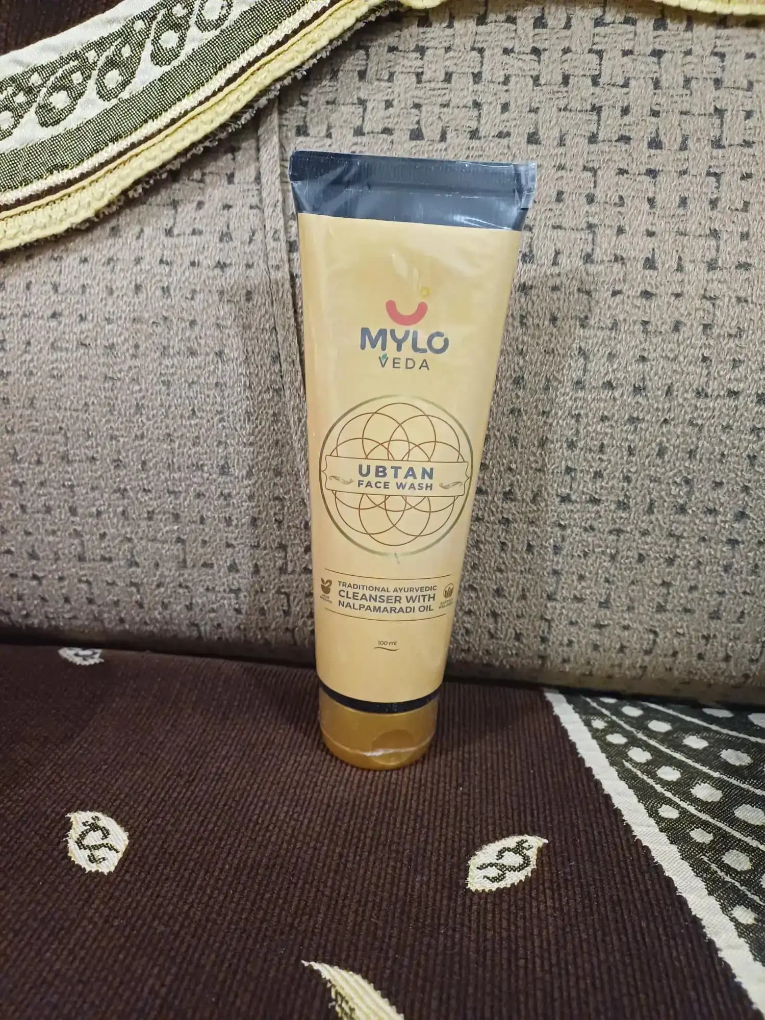 Ubtan Face Wash - 100 ml