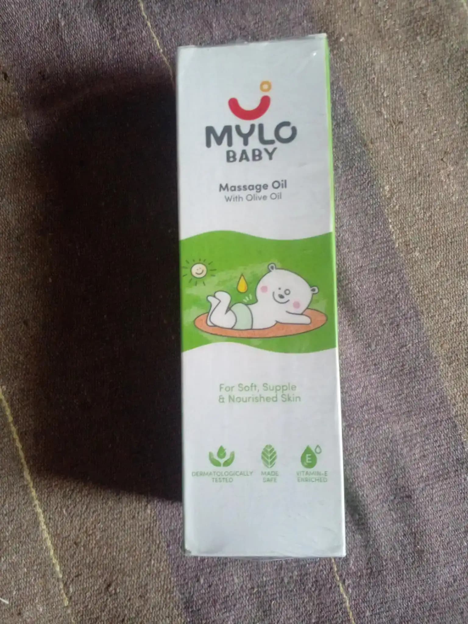 Baby Massage Oil 200ml | Improves Complexion & Skin Tone | Moisturizes & Nourishes Skin | Aids in Sun Protection | Made Safe Certified