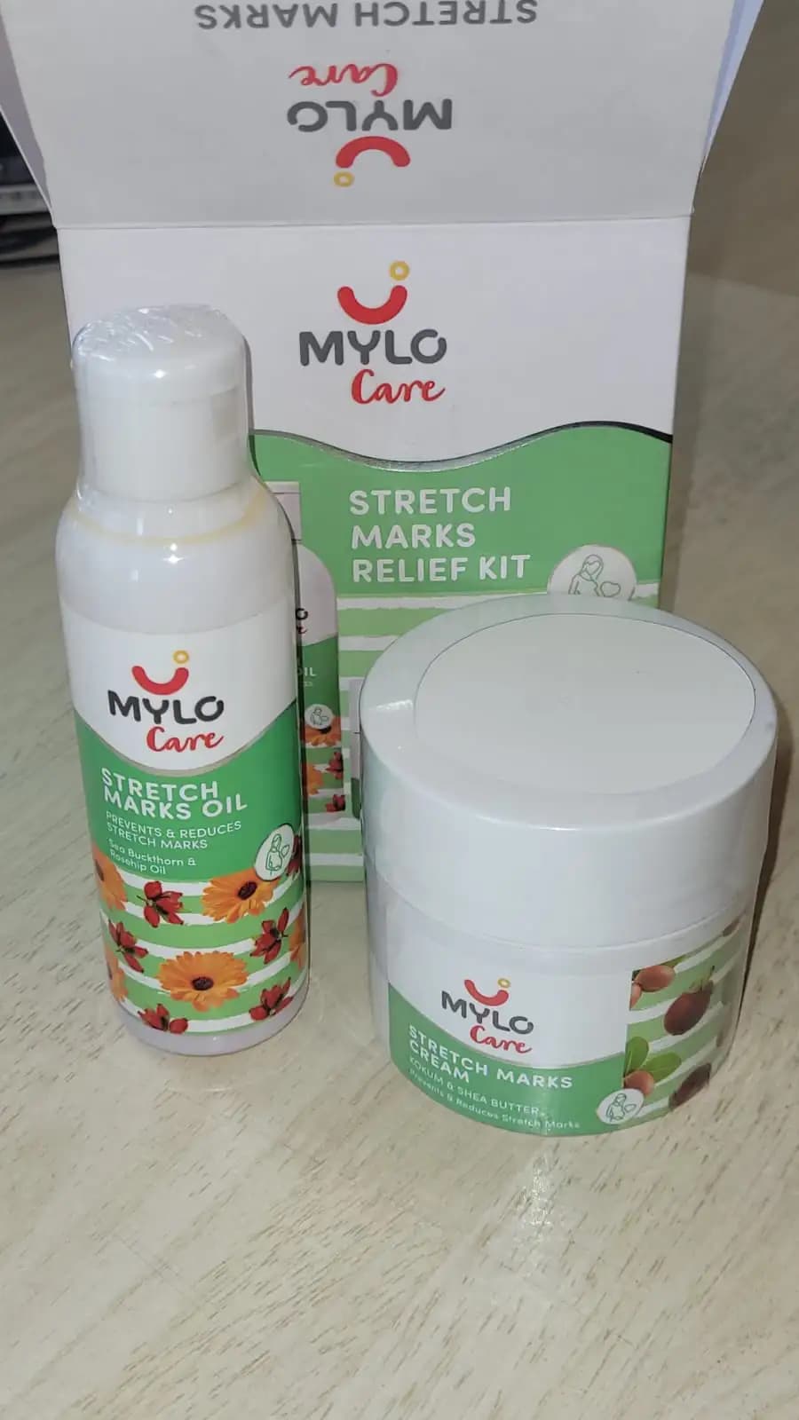 Stretch Marks Kit - Removes Scars | Made with Natural Ingredients | Tightens Skin - (Stretch Mark Oil - 100 ml, Stretch Marks Cream - 100ml