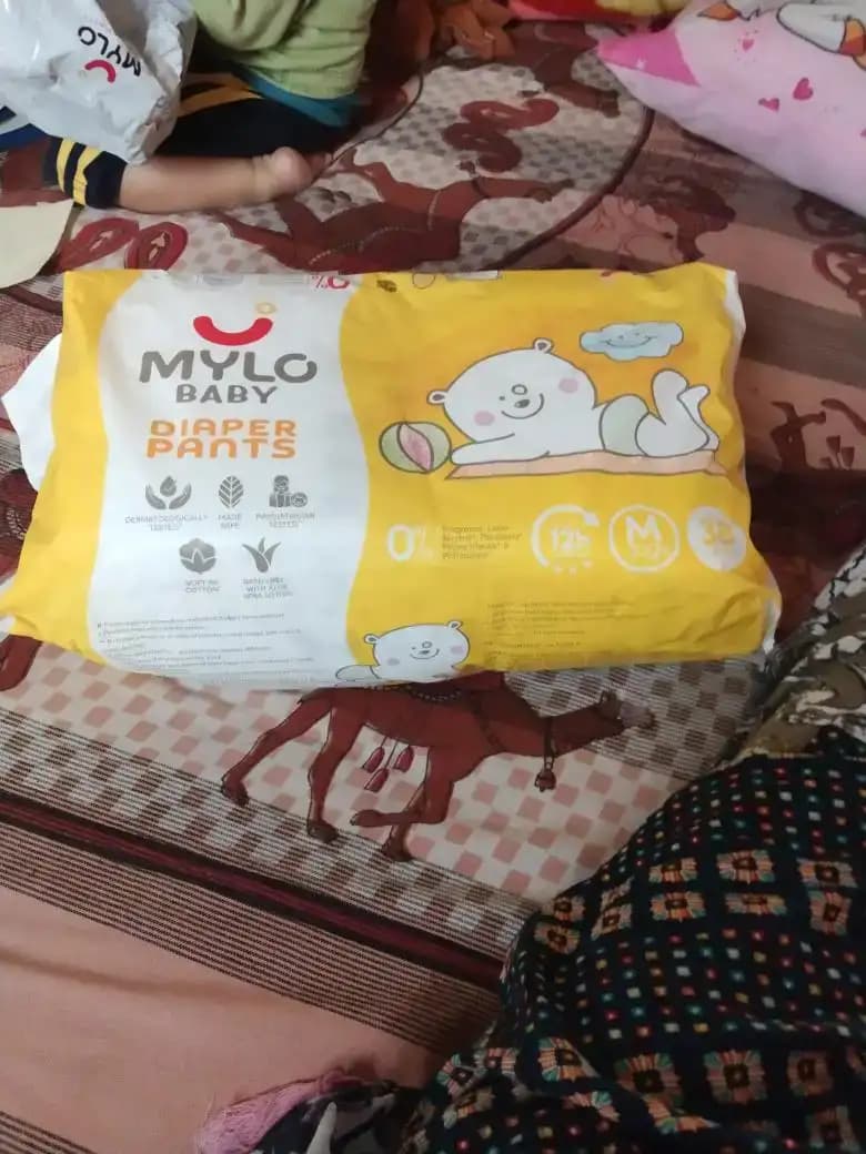 Baby Diaper Pants Extra Large (XL) Size 12-17 kgs (28 count) Leak Proof | Lightweight | Rash Free | 12 Hours Protection | ADL Technology (Pack of 1)