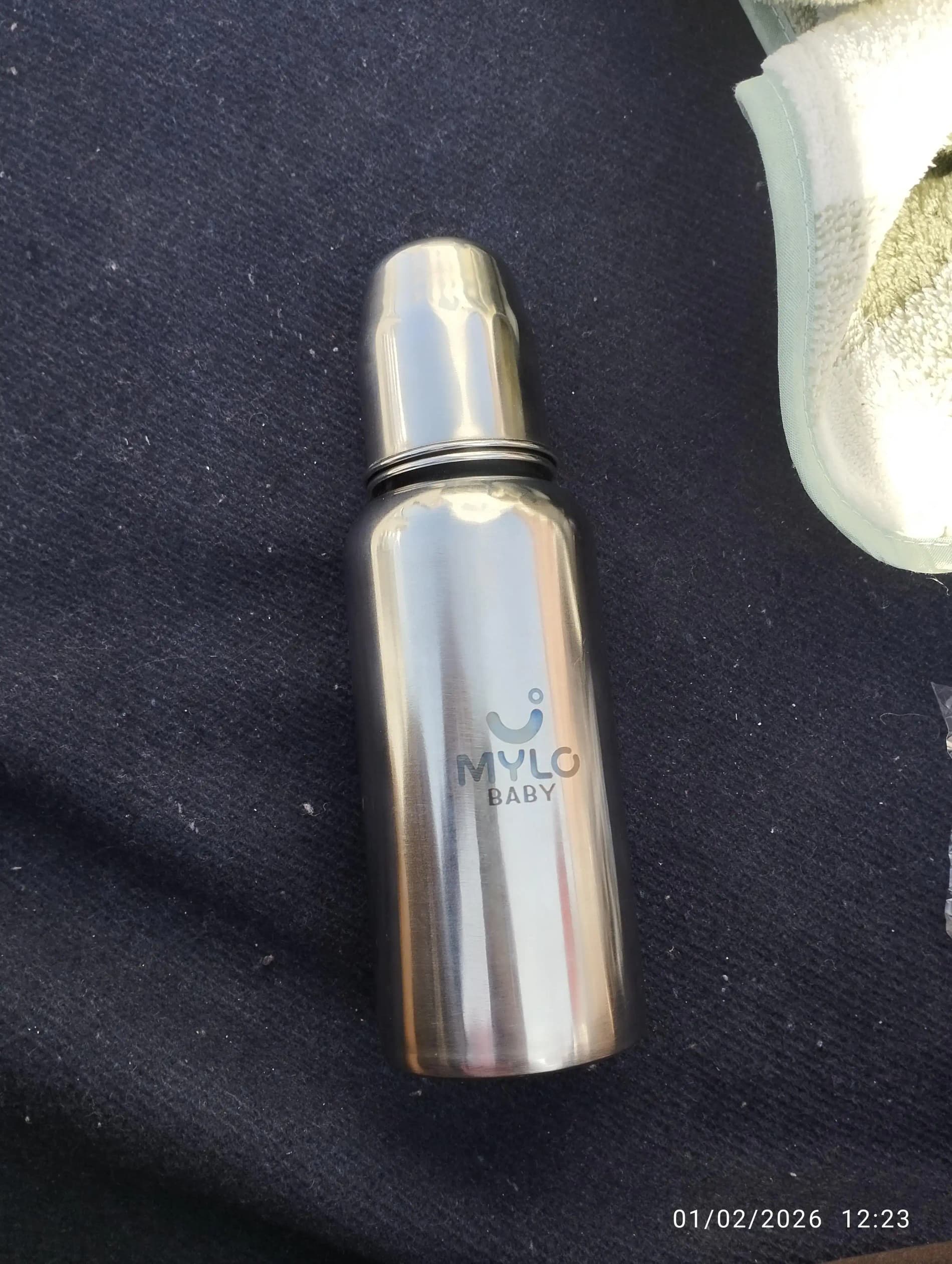 Stainless Steel Feeding Sipper Bottle | BPA Free | Anti-Colic | 100% Food Grade | Feels Natural Baby Bottle | Non-toxic Rust Free - 140 ml