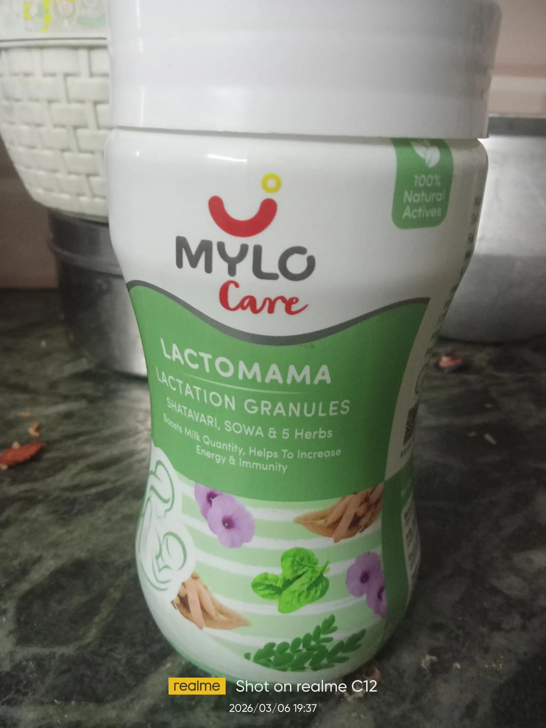 Mylo LactoMama ™ | With Shatavari, Sowa & 5 herbs | Natural Supplement for Boosting Breast Milk Supply | 100% Natural Ingredients | 300g | Pack of 1 | Elaichi