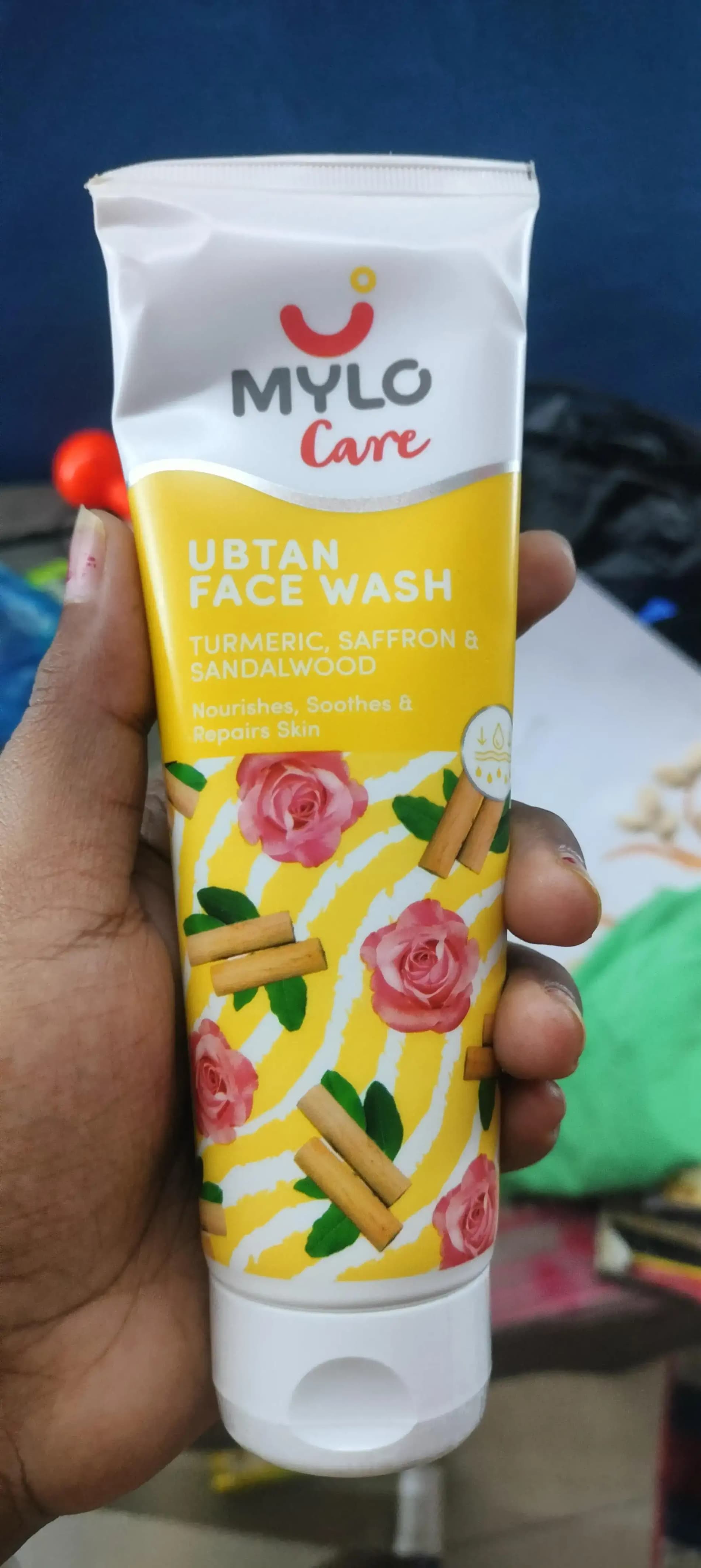 Ubtan Face Wash with Saffron, Nalpamaradi Oil & Turmeric | Brightens Skin | Removes Dead Skin Cells | Fights Acne | Lightens Skin - 100 gm - Pack of 2