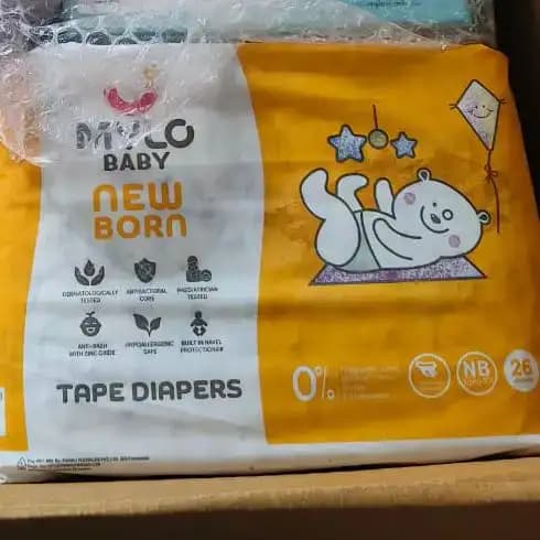 Mylo Baby New Born Tape Diapers | Size upto 5 kgs | 26 count | Naval Protection | Wetness Indicator | Rash Free | 12 Hours Protection | Pack of 1