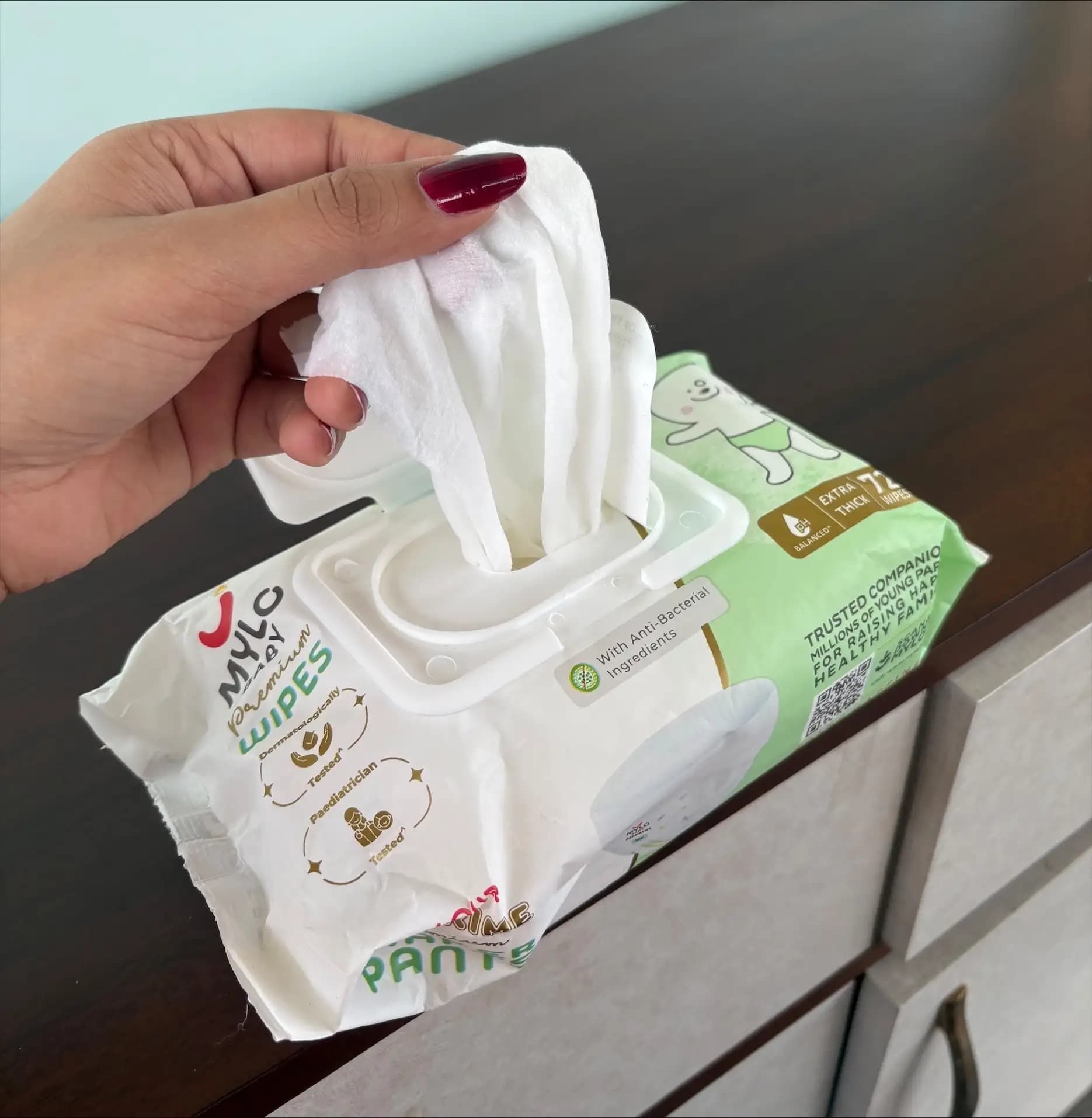 Mylo Baby 100% Plant-based Premium Wipes with 99.5% Pure Water & Calendula Extract - Pack of 6