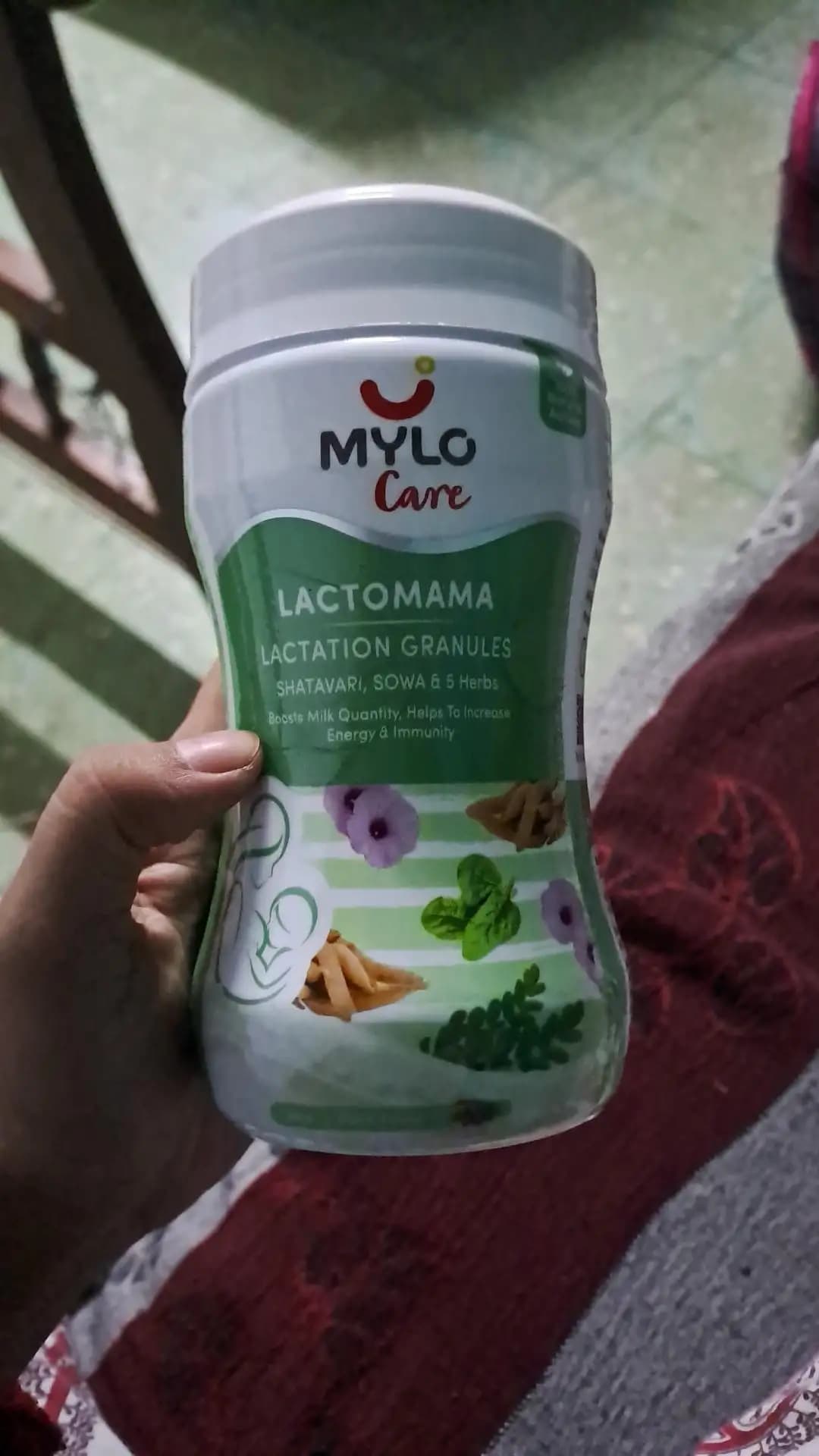 Mylo LactoMama ™ | With Shatavari, Sowa & 5 herbs | Natural Supplement for Boosting Breast Milk Supply | 100% Natural Ingredients | 300g | Pack of 1 | Chocolate