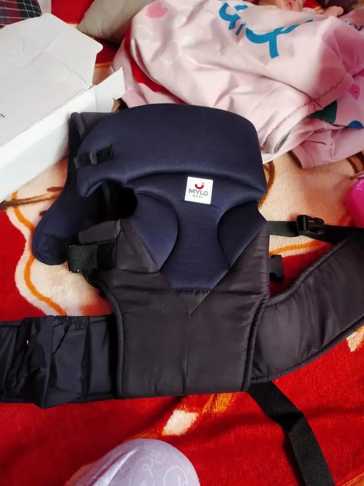 4 in 1 Baby Carrier Bag - Red & Black