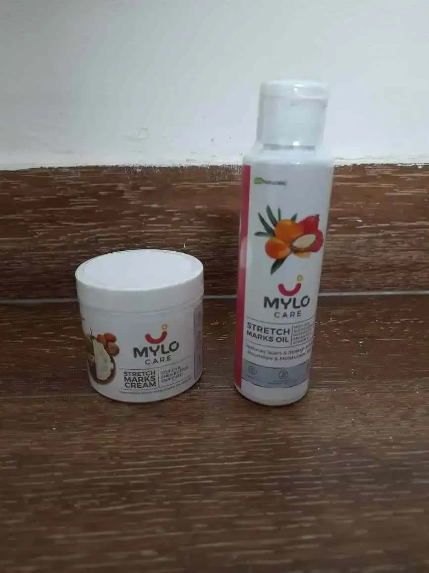 Stretch Marks Kit - Removes Scars | Made with Natural Ingredients | Tightens Skin - (Stretch Mark Oil - 100 ml, Stretch Marks Cream - 100ml)
