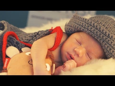 With the lockdown let's give little ones in our family some extra love and care ❤️
See my take on my baby's physical growth in a simple yet effective way?
Please like, share, comment and subscribe to my channel for more videos ?