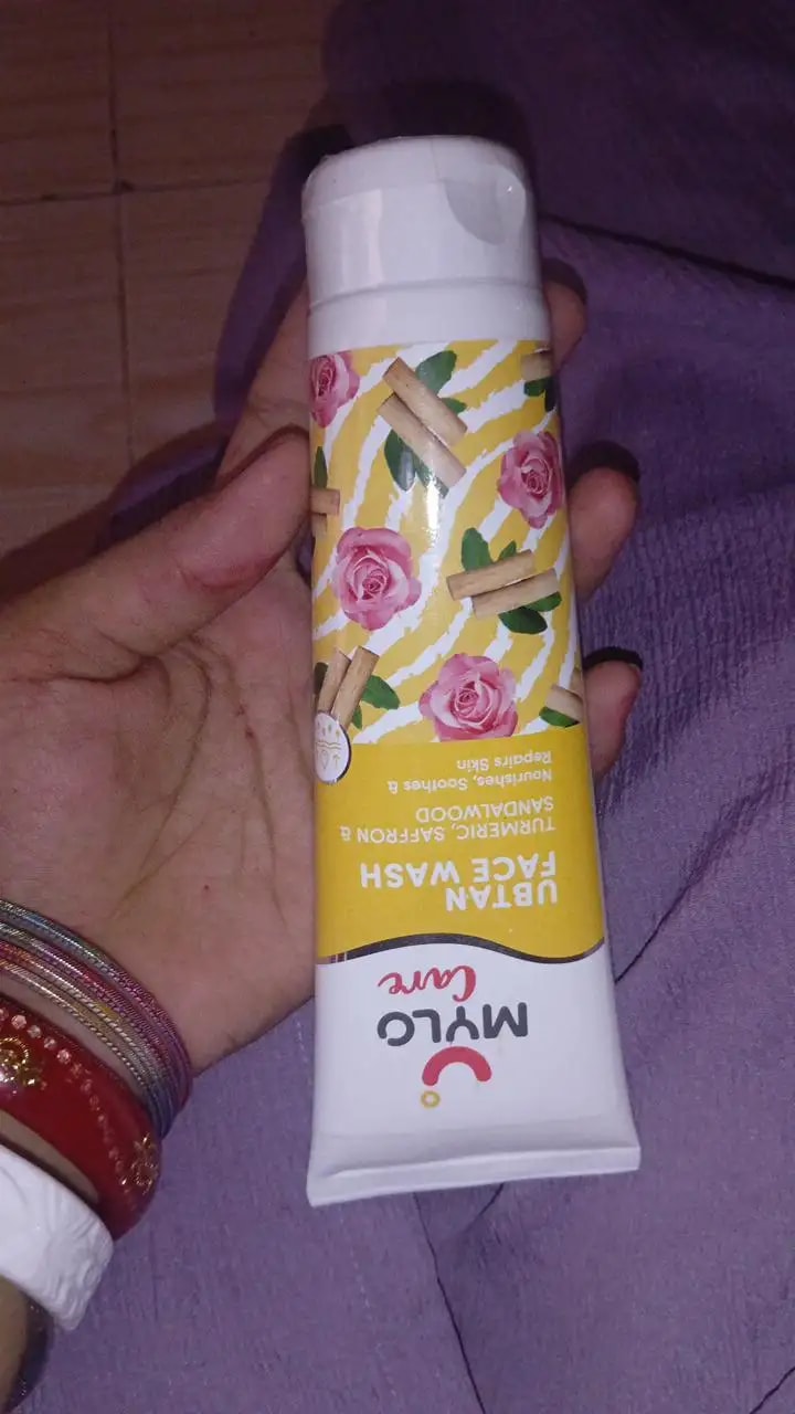 Ubtan Face Wash with Saffron, Nalpamaradi Oil & Turmeric | Brightens Skin | Removes Dead Skin Cells | Fights Acne | Lightens Skin (100 gm)