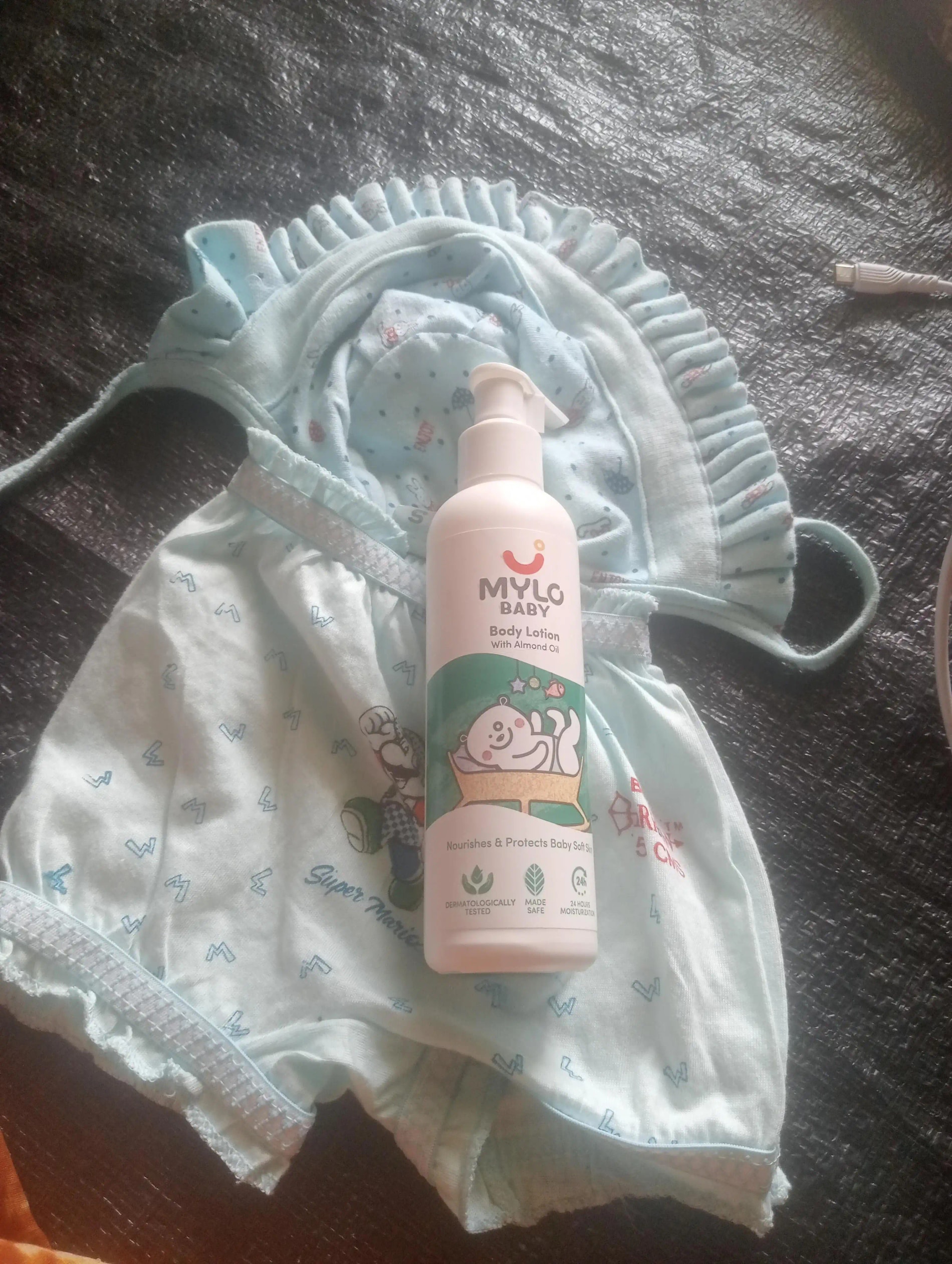 Baby Lotion for Kids | Made Safe Certified | Dermatologically Tested | Long Lasting 24 Hours Moisturisation | Soothes Dryness - 200 ml