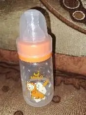 2-in-1 Baby Feeding Bottle | BPA Free with Anti-Colic Nipple & Spoon | Easy Flow Neck Design - Lion & Giraffe 125ml & 250ml