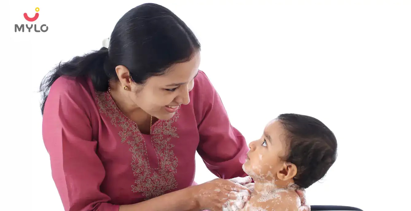शिशु को नहलाते वक़्त न हो कोई दुर्घटना, ऐसे में ज़रूर ख़रीदें ये प्रॉडक्ट्स