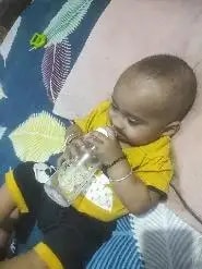 2-in-1 Baby Feeding Bottle | BPA Free with Anti-Colic Nipple & Spoon | Easy Flow Neck Design - Lion & Giraffe 125ml & 250ml