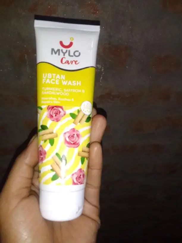 Ubtan Face Wash with Saffron, Nalpamaradi Oil & Turmeric | Brightens Skin | Removes Dead Skin Cells | Fights Acne | Lightens Skin (100 gm)