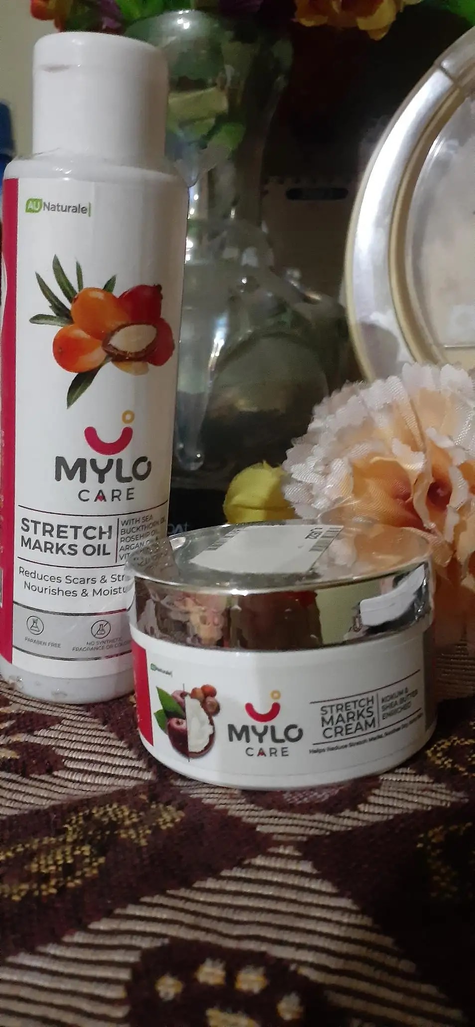 Stretch Marks Kit - Removes Scars | Made with Natural Ingredients | Tightens Skin - (1 Stretch Mark Oil - 100 ml, 2 Stretch Marks Cream - 100ml each)