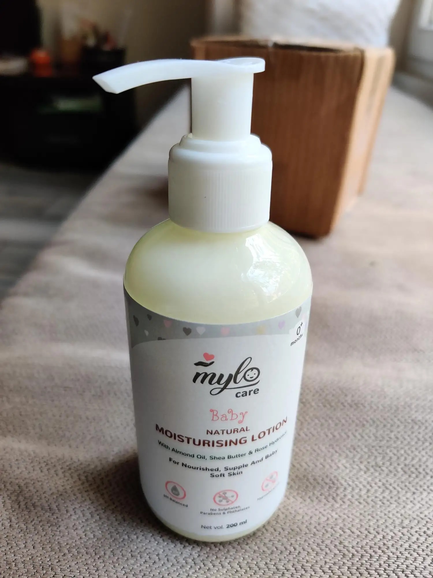 Baby Lotion for Kids | Made Safe Certified | Dermatologically Tested | Long Lasting 24 Hours Moisturisation | Soothes Dryness - 200 ml