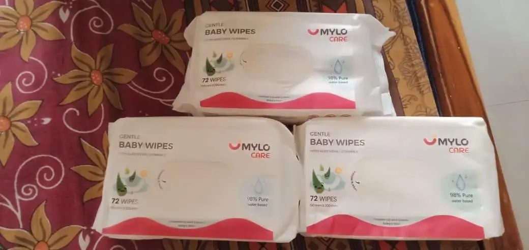 Gentle Baby Wipes With Lid - Organic Coconut Oil, Neem, Aloe Vera and Vitamin E | 98% Pure Water | Dermatologically Tested (Pack of 6) - 72 Wipes Per Pack