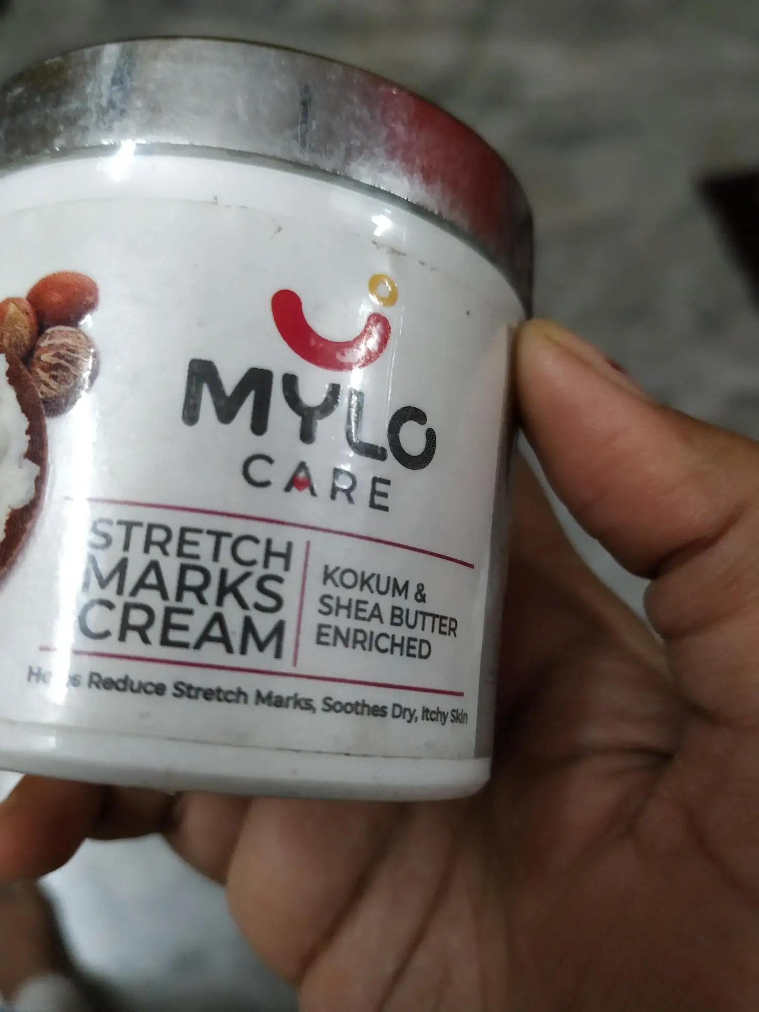 Stretch Marks Cream for Women - Clinically Proven | Removes Stretch Marks | Made Safe Certified | Safe During Pregnancy & Breastfeeding (100gm)