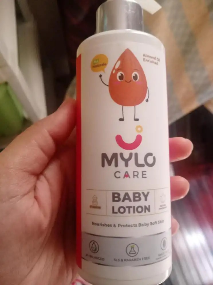 Baby Lotion for Kids | Made Safe Certified | Dermatologically Tested | Long Lasting 24 Hours Moisturisation | Soothes Dryness - 200 ml