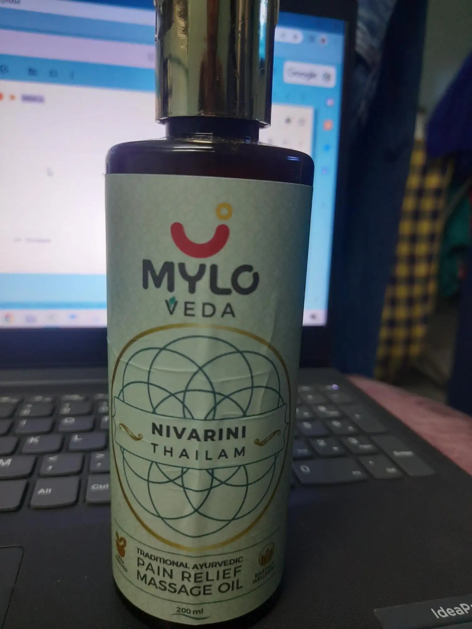 Ayurvedic Pain Relief Massage Oil - Nivarini Thailam (200 ml)