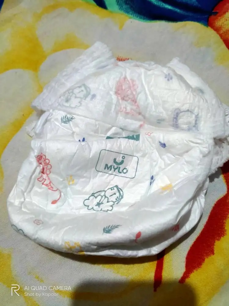 Mylo Baby New Born Diaper Pants | Up to 5Kgs | with Wetness Indicator | 92 Count