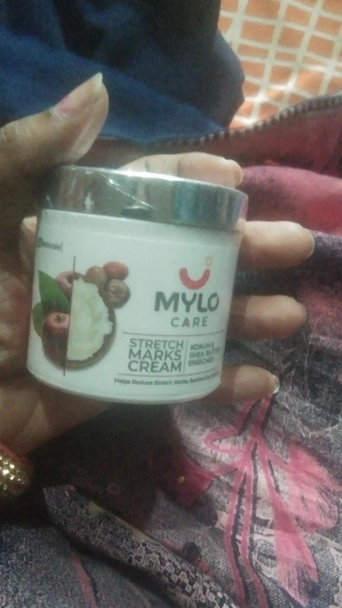 Stretch Marks Cream for Women - Clinically Proven | Removes Stretch Marks | Made Safe Certified | Safe During Pregnancy & Breastfeeding (100gm)