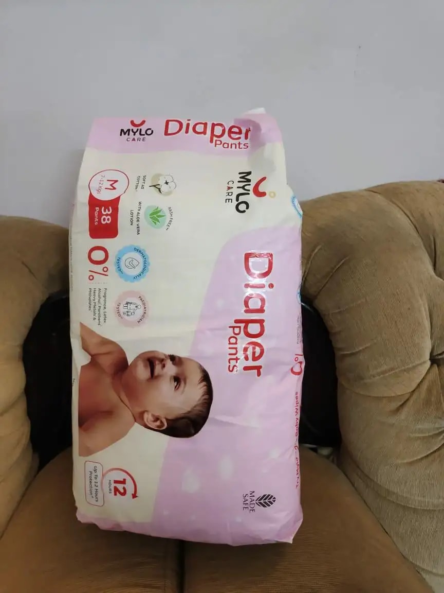 Mylo Baby New Born Diaper Pants | Up to 5Kgs | with Wetness Indicator | 92 Count