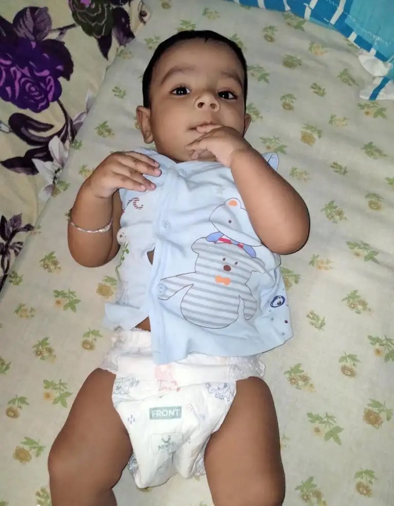 Mylo Baby New Born Diaper Pants | Up to 5Kgs | with Wetness Indicator | 92 Count