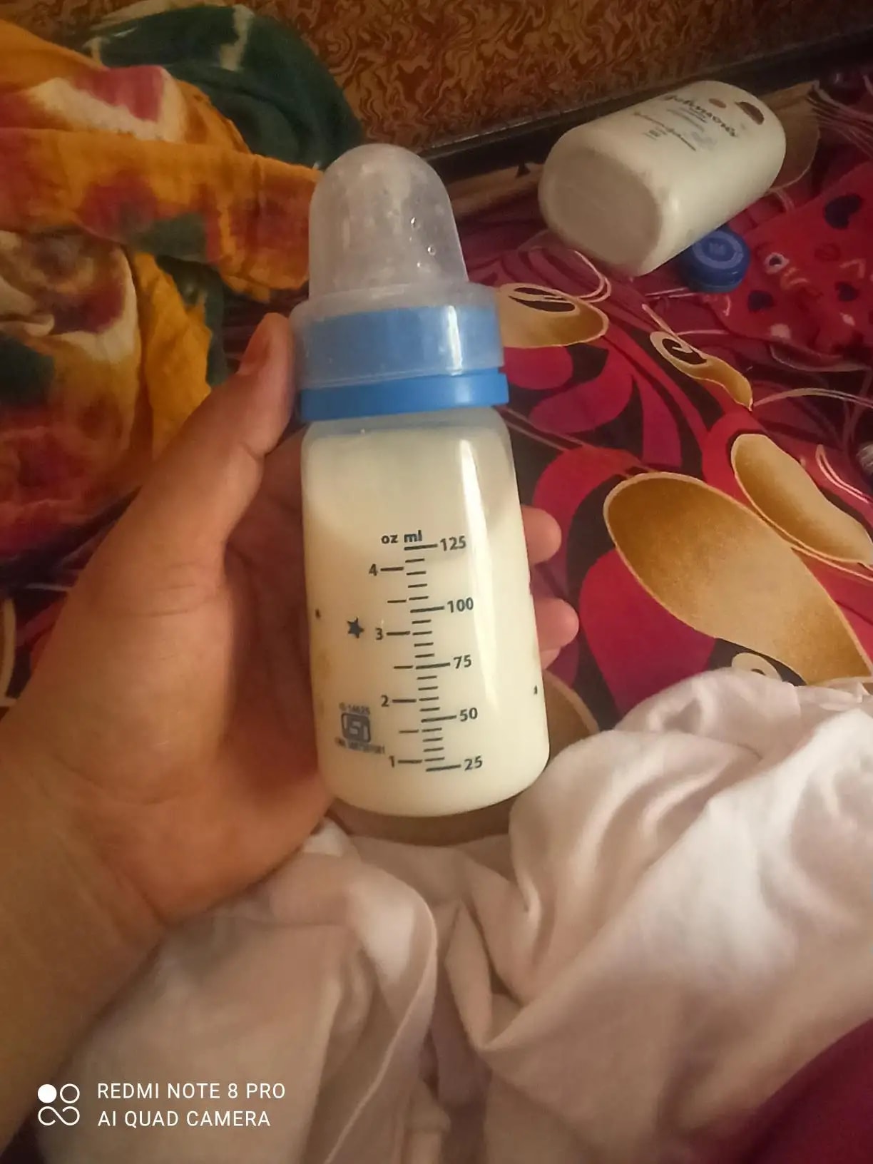 2-in-1 Baby Feeding Bottle | BPA Free with Anti-Colic Nipple & Spoon | Easy Flow Neck Design - Lion & Giraffe 125ml & 250ml