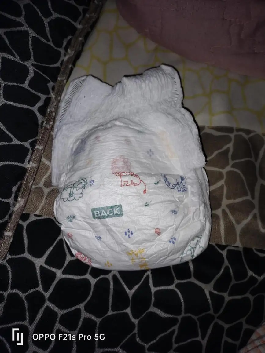 Mylo Baby New Born Diaper Pants | Up to 5Kgs | with Wetness Indicator | 92 Count