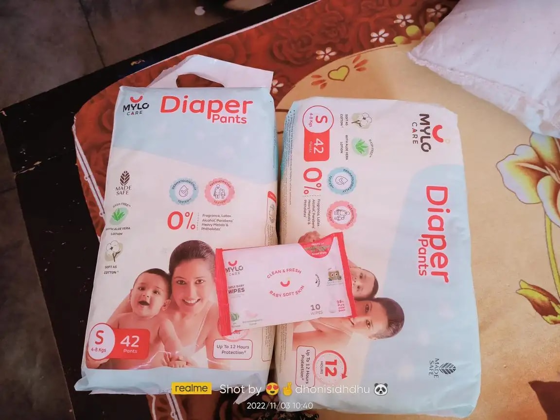 Mylo Baby New Born Diaper Pants | Up to 5Kgs | with Wetness Indicator | 92 Count