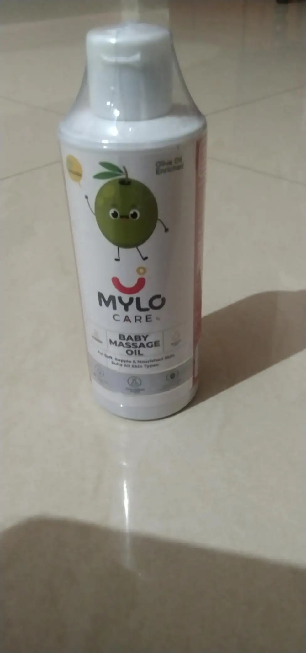 Mylo Herb Enriched Baby Massage Oil - 100 ml | For Winters Dermatologically Tested | Made Safe Certified | Nourishes Skin | Strengthens Immunity | Ayurvedic Preparation