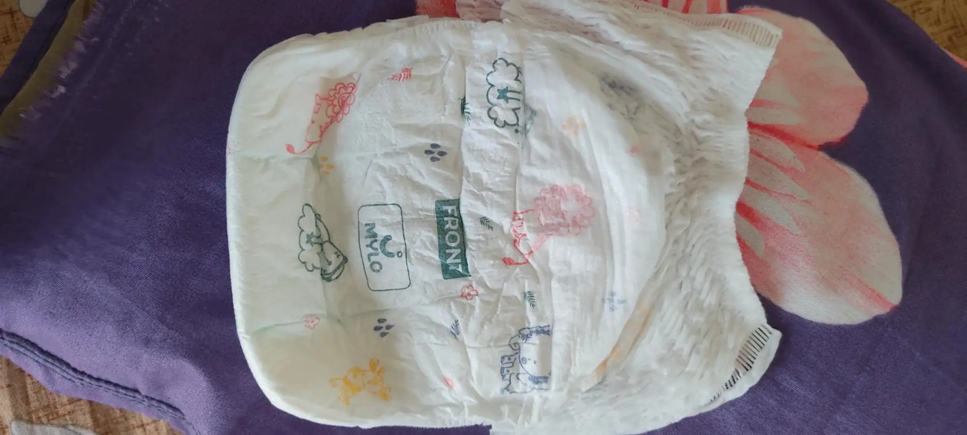 Mylo Baby New Born Diaper Pants | Up to 5Kgs | with Wetness Indicator | 92 Count