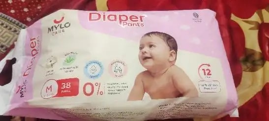 Mylo Baby New Born Diaper Pants | Up to 5Kgs | with Wetness Indicator | 92 Count