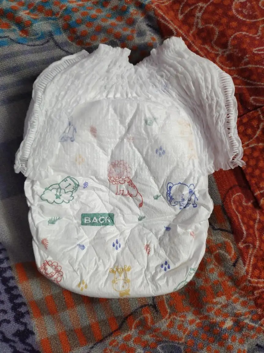 Mylo Baby New Born Diaper Pants | Up to 5Kgs | with Wetness Indicator | 92 Count