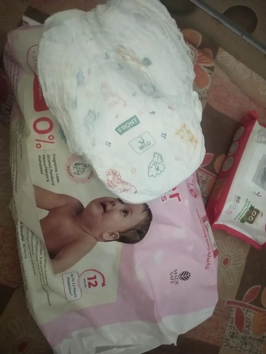 Mylo Baby New Born Diaper Pants | Up to 5Kgs | with Wetness Indicator | 92 Count