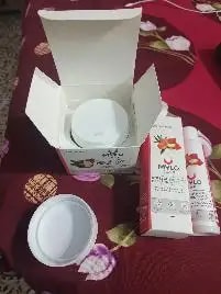 Stretch Marks Kit - Removes Scars | Made with Natural Ingredients | Tightens Skin - (1 Stretch Mark Oil - 100 ml, 2 Stretch Marks Cream - 100ml each)