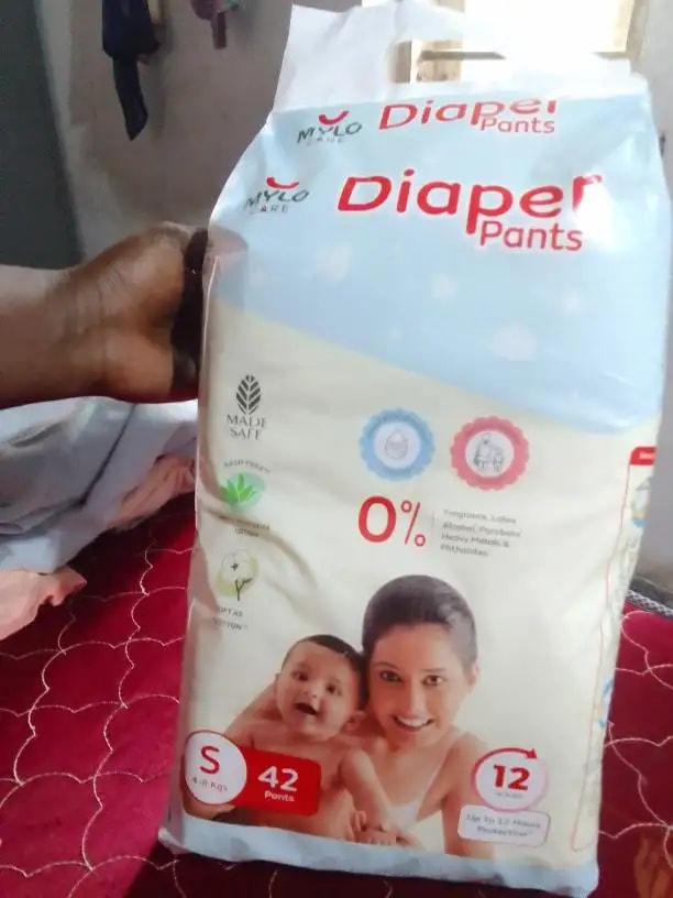 Mylo Baby New Born Diaper Pants | Up to 5Kgs | with Wetness Indicator | 92 Count