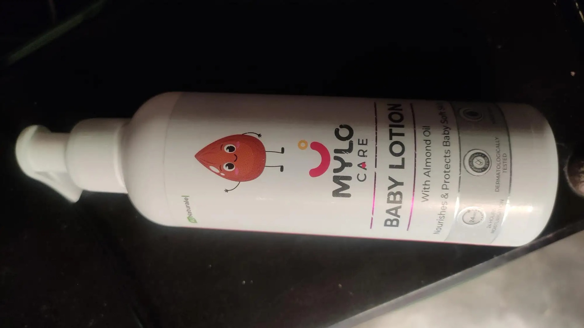 Baby Lotion for Kids | Made Safe Certified | Dermatologically Tested | Long Lasting 24 Hours Moisturisation | Soothes Dryness - 200 ml