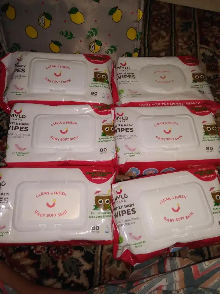 Gentle Baby Wipes With Lid - Organic Coconut Oil, Neem, Aloe Vera and Vitamin E | 98% Pure Water | Dermatologically Tested (Pack of 6) - 72 Wipes Per Pack