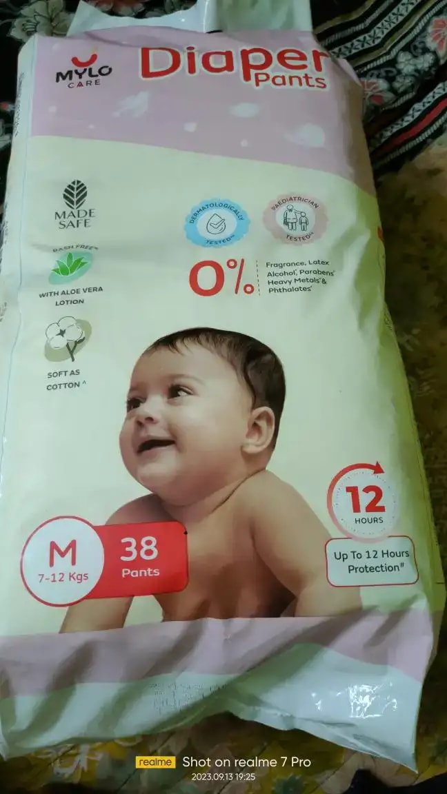 Mylo Baby New Born Diaper Pants | Up to 5Kgs | with Wetness Indicator | 92 Count