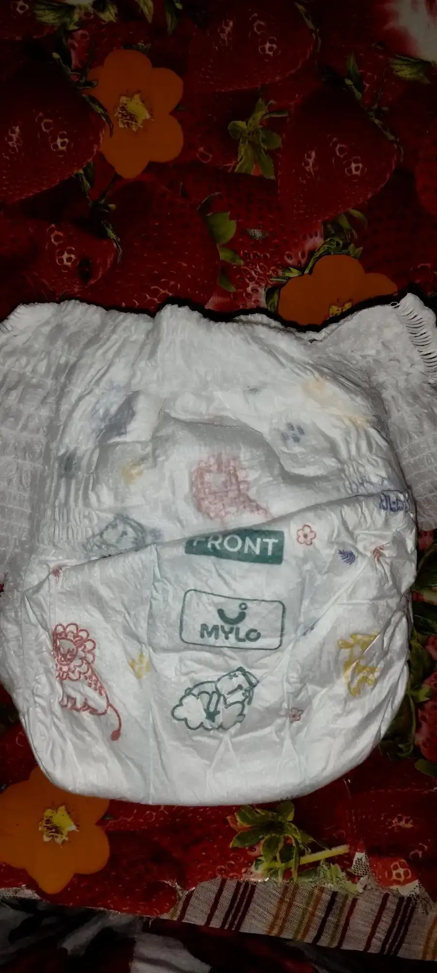 Mylo Baby New Born Diaper Pants | Up to 5Kgs | with Wetness Indicator | 92 Count