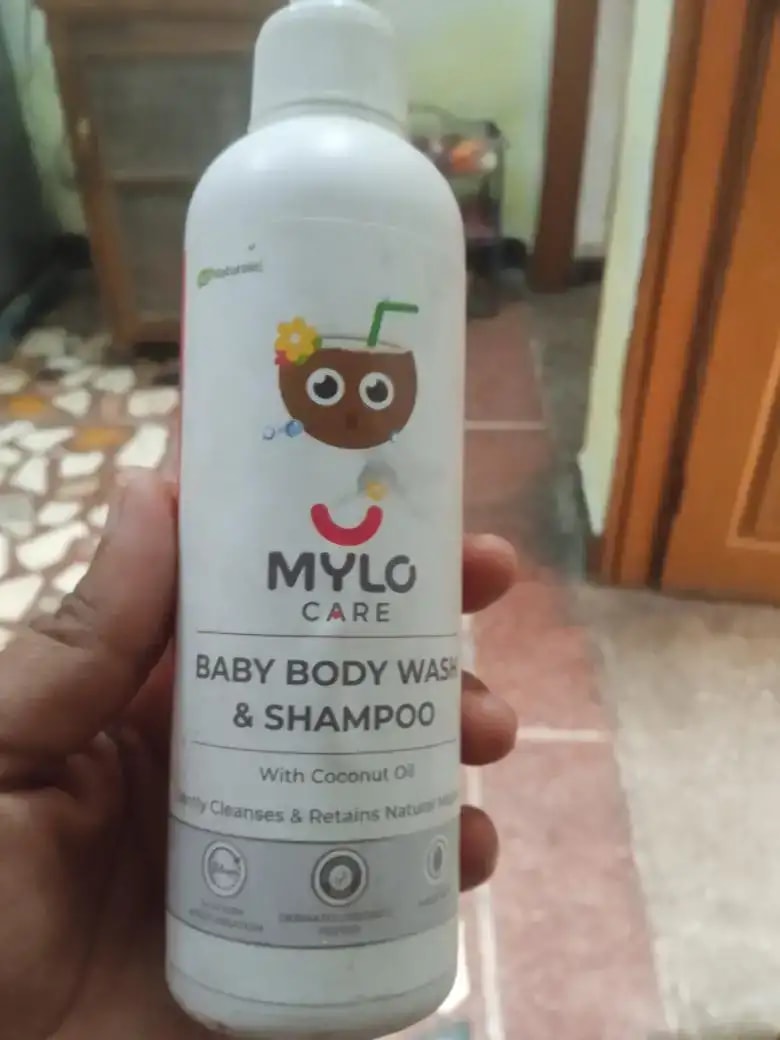 Baby Shampoo and Body Wash | Gentle Cleansing Head-to-Toe | Tear Free Formulation | Retains Natural Moisture | Dermatologically Tested | Made Safe Certified- 200 ml - Pack of 2
