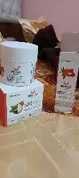 Stretch Marks Kit - Removes Scars | Made with Natural Ingredients | Tightens Skin - (1 Stretch Mark Oil - 100 ml, 2 Stretch Marks Cream - 100ml each)
